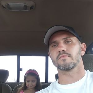 Meet your Posher, Travis